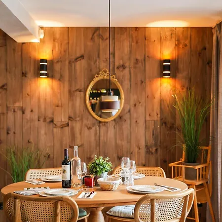 - Restaurant Atlantide 2*
