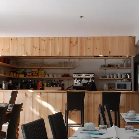 Hotel - Restaurant Atlantide 2*