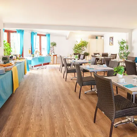 - Restaurant Atlantide Biscarrosse