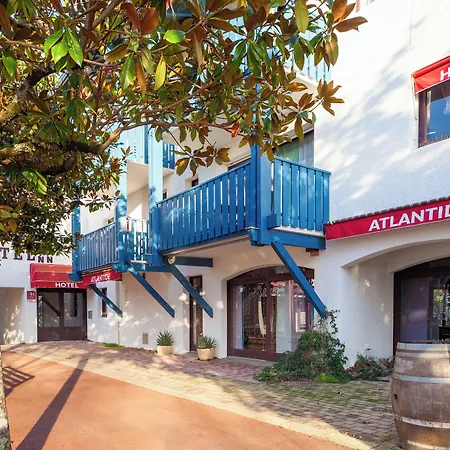Hotel - Restaurant Atlantide 2* ביסקארוס