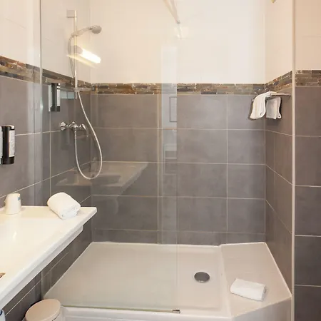 מלון Hotel - Restaurant Atlantide ביסקארוס